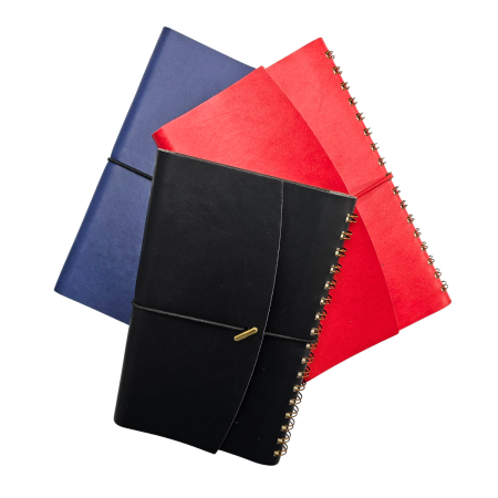 Noutati si inovatii - Bloc notes A5/A6 imitatie piele – productie proprie in Unitate Protejata, personalizare corporate