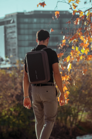 Rucsac Bobby Bizz 2.0 antifurt 10,5L, laptop 16” [17]