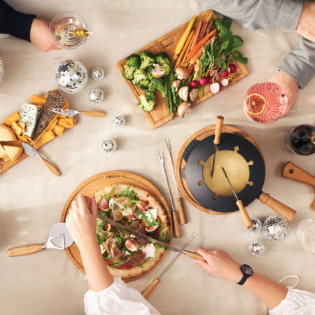Cutit BOSKA Pizza & Cheese Oslo+Nr.4, otel inoxidabil, manere din stejar, iF Design Award [10]