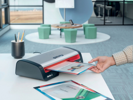 Laminator GBC 250 Office, A4, kit folii laminare inclus, negru-argintiu [2]