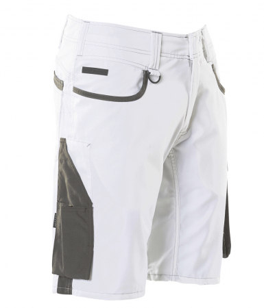 Pantaloni scurti barbati [21]