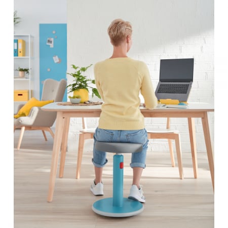 Scaun ergonomic Leitz, pozitie sezut/in picioare [1]