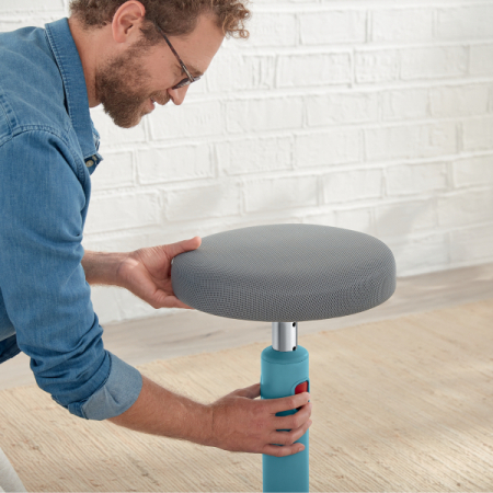Scaun ergonomic Leitz, pozitie sezut/in picioare [2]