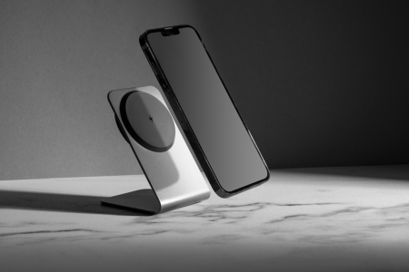 Stand de incarcare wireless magnetic 15W Terra, aluminiu reciclat RCS [9]