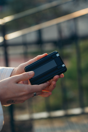 Powerbank Urban Vitamin Redwood 5-in-1 magnetic 5.000 mAh, incarcare rapida 20W PD [21]