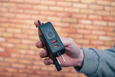 Urban Vitamin Saratoga – incarcator universal 5-in-1, 10.000 mAh [13]