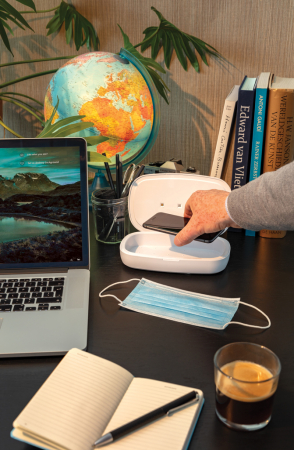 Cutie sterilizare UV-C cu incarcator wireless 5W [16]