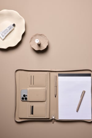 Portofoliu A4 VINGA Baltimore RCS cu coperta PU si agenda – elegant si practic [9]