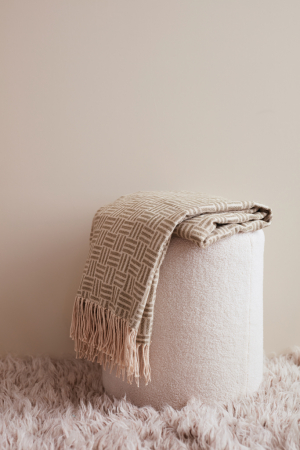 Patura VINGA Lenox – design geometric jacquard| acril 100% [4]