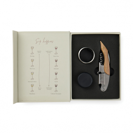 Set VINGA Story of Wine – accesorii vin 3 piese in cutie tip carte [7]
