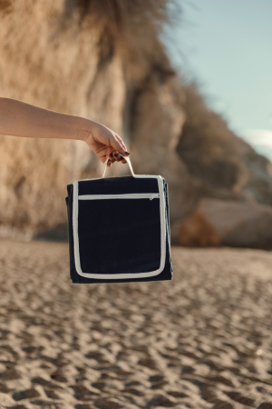 Patura de picnic VINGA Volonne AWARE™ reciclata cu buzunar [7]