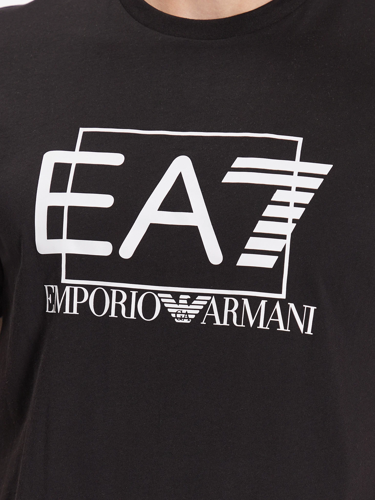 IMBRACAMINTE BARBATI/MAN CLOTHING - Tricou barbatesc Emporio Armani