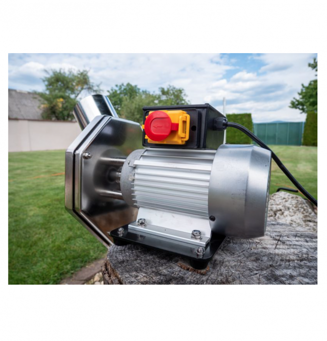 Dizolvatorul Strend Pro EFC-2, pentru fructe, 550 W, 1 litru, 200 kg/oră, dimensiuni 43x22x33 cm. [5]