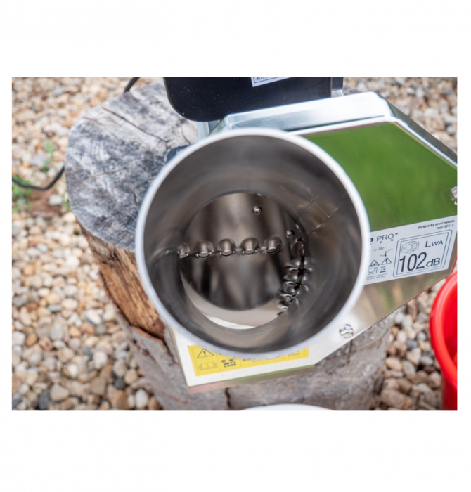 Dizolvatorul Strend Pro EFC-2, pentru fructe, 550 W, 1 litru, 200 kg/oră, dimensiuni 43x22x33 cm. [10]