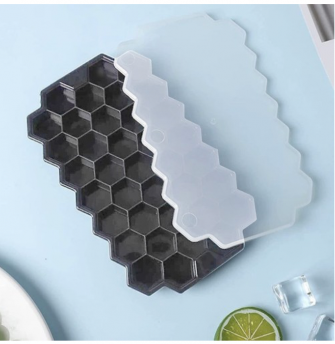 Forma de silicon pentru 37 cuburi de gheata in forma de hexagon [7]