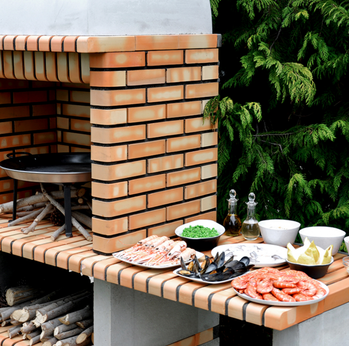 Gratar pentru gradina sines XL cu banc de lucru din beton si caramida, 178 × 70 × 255 cm [6]