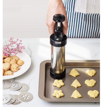 Aparat tip pistol, pentru biscuiti si ornare patiserie, 21 accesorii, inox, Quttin [1]