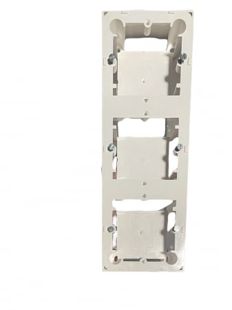 Accesorii prize si intrerupatoare - Carcasa pentru 3 prize, montaj aparent, 22x8x3 cm, gama Mega Clasic, KONTAKT SIMON