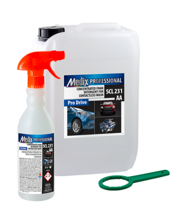 Solutii professionale pentru spalatorii auto - Detergent Concentrat Pentru Spălare Auto(Spuma activa) SCL 231 AA, 10 litrii, Medix Professional