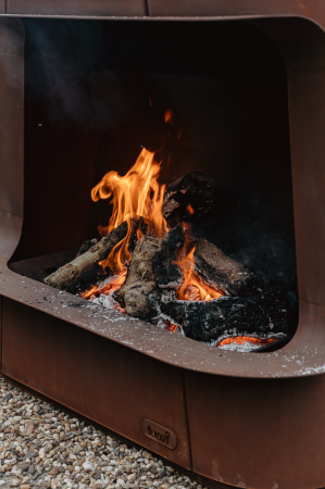 Fireplace Apollo din Oțel corten, 125 × 53 × 190 cm [8]