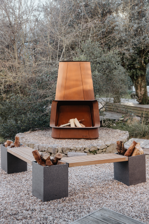 Fireplace Apollo din Oțel corten, 125 × 53 × 190 cm [1]