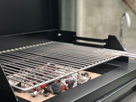 Gratar pentru gradina, Kitaway Grill Otte din beton, 110 × 47 × 192 cm [8]