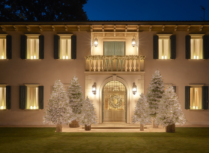 Brad artificial impermeabil Pin Spark de Lux cu 6670 Mini Led, exterior-interior, PE, 210 cm, verde - BraziPremium.ro [5]