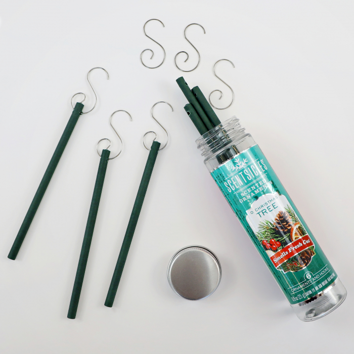 Set 6 ornamente parfumate cu carlige pentru brad, Spiced Pine Cones - BraziPremium.ro [2]