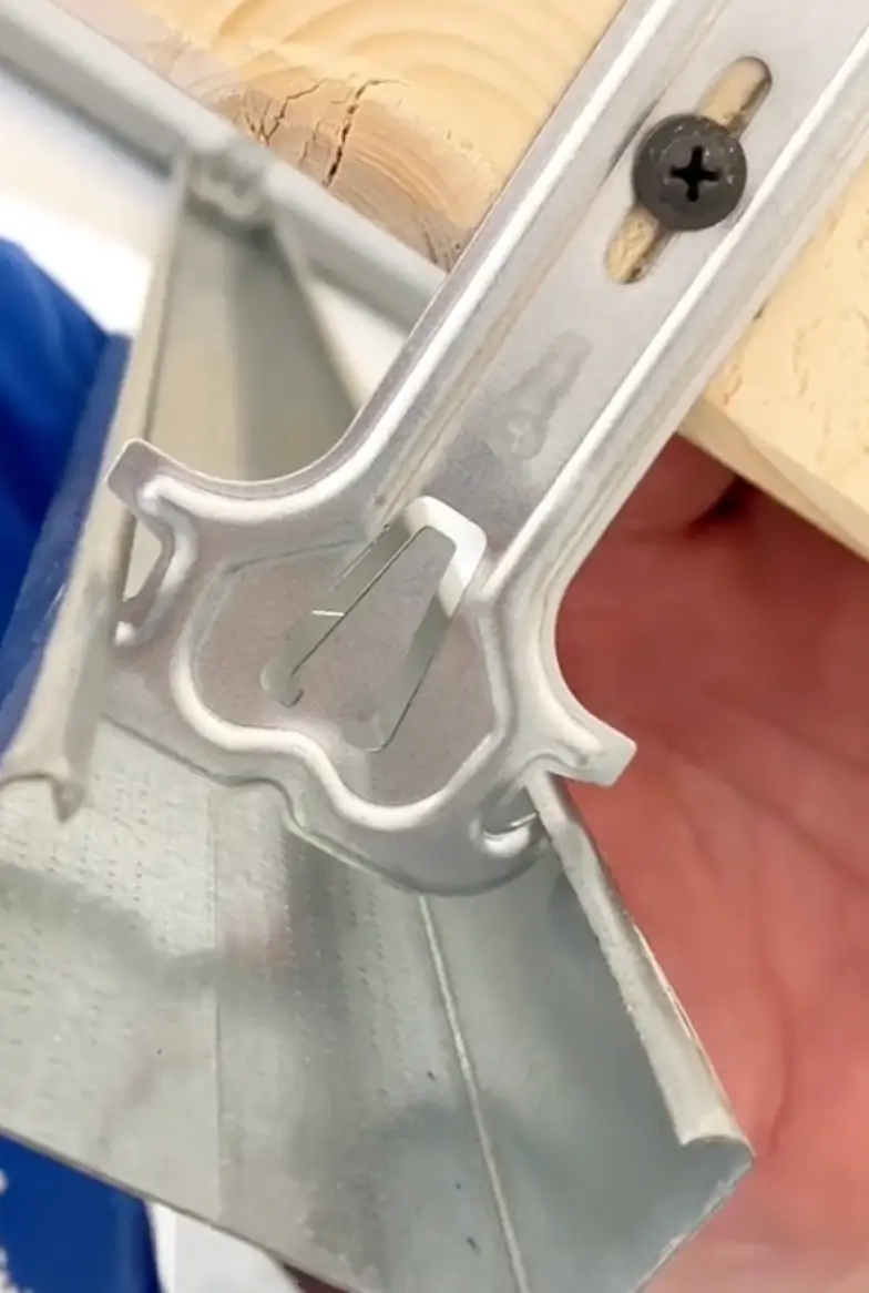 Piesă de Suspendare CD60 cu Ancoră Rotunjită 500mm [2]