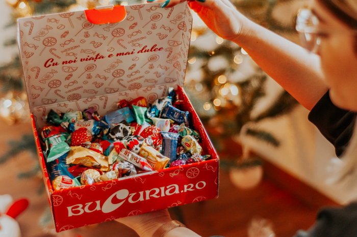 Cutie cadou cu bomboane "Bucuria BOX" 1.7 kg- [3]