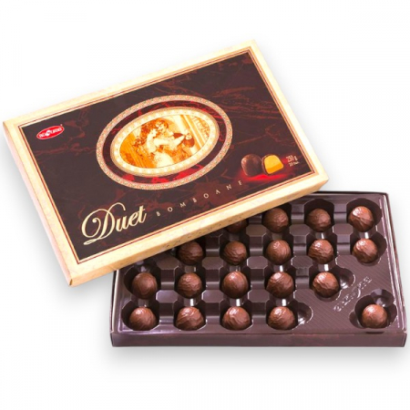 La cutie - Cutie cu bomboane Bucuria DUET 250 GR