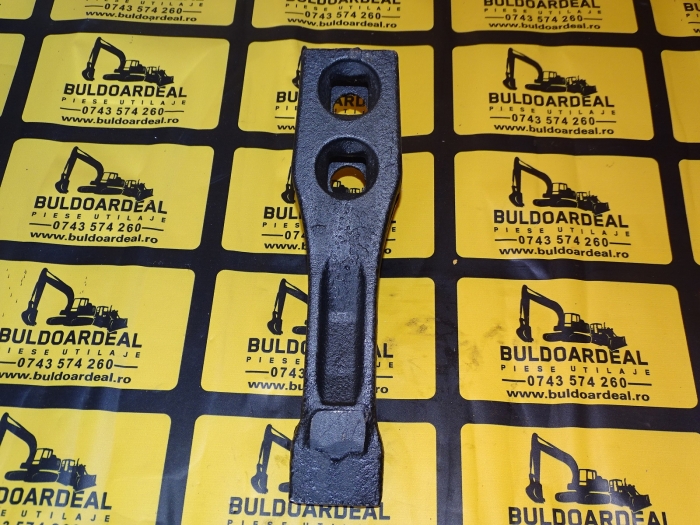 Dinte central JCB 531-03205 [4]
