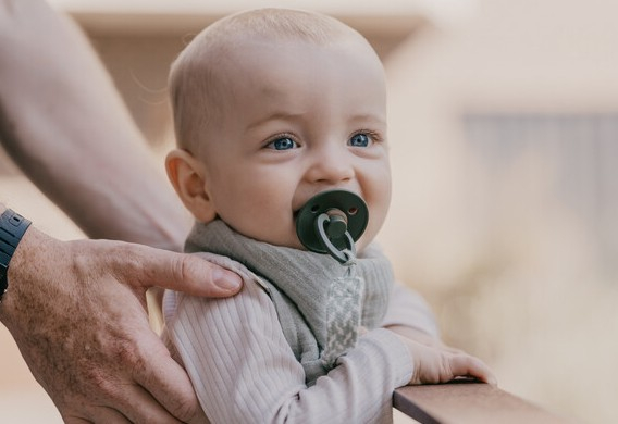 BIBS - Set 2 suzete Colour Latex, tetina simetrica, 0 luni + Fossil Grey/Mauve [3]