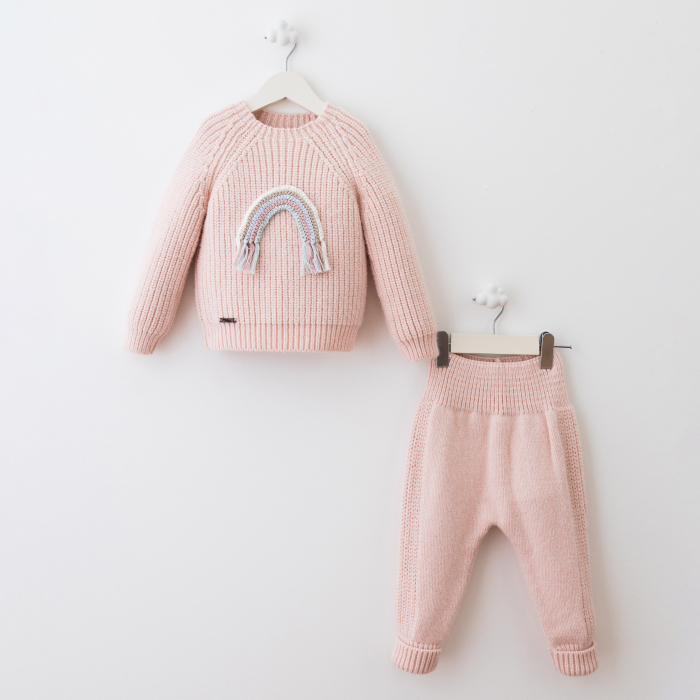 Set premium cu lână – bluză roz cu curcubeu croșetat și pantaloni [1]