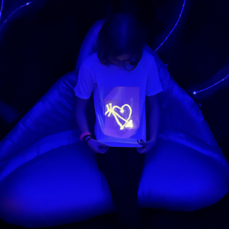 Tricou Copii Interactiv Luminat Alb-Roz Illuminated Apparel [3]