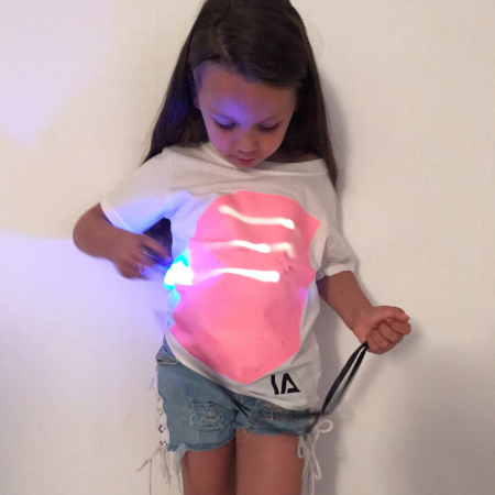 Tricou Copii Interactiv Luminat Alb-Roz Illuminated Apparel [6]