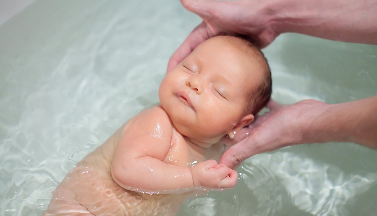 Baita bebelusului: GHID util pentru proaspetii parinti