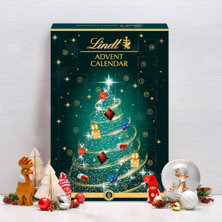 LINDT Tree Calendar Advent cu Praline si Ciocolata 221g [3]