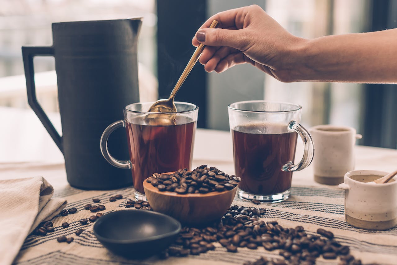 Cum a influențat cafeaua tradițiile, obiceiurile și ritualurile sociale din întreaga lume