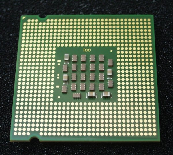 Procesor calculator Intel Celeron 1.6 GHz, socket 775 [1]