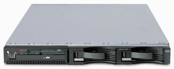 Storage Engine IBM 335, Rackabil 1U, 2 Procesoare Intel Xeon 2.0 GHz, 73.4 GB SCSI, 1 x Sursa [1]