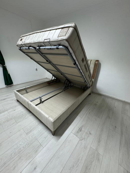 STARLINE -pat cu saltea 160×200, crem 31 [3]