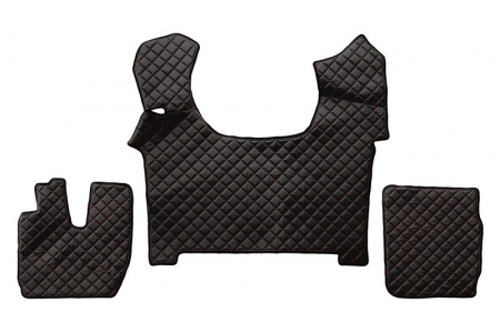Covorase podea camion - Set covorase podea camion potrivit Iveco ECO-LEATHER (material - eco-piele, culoare - negru/rosu, transmisie automata) potrivit IVECO S-WAY dupa 2019