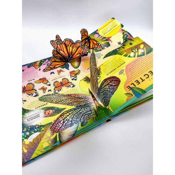 Formidabila carte cu gândaci și alte gângănii [3]