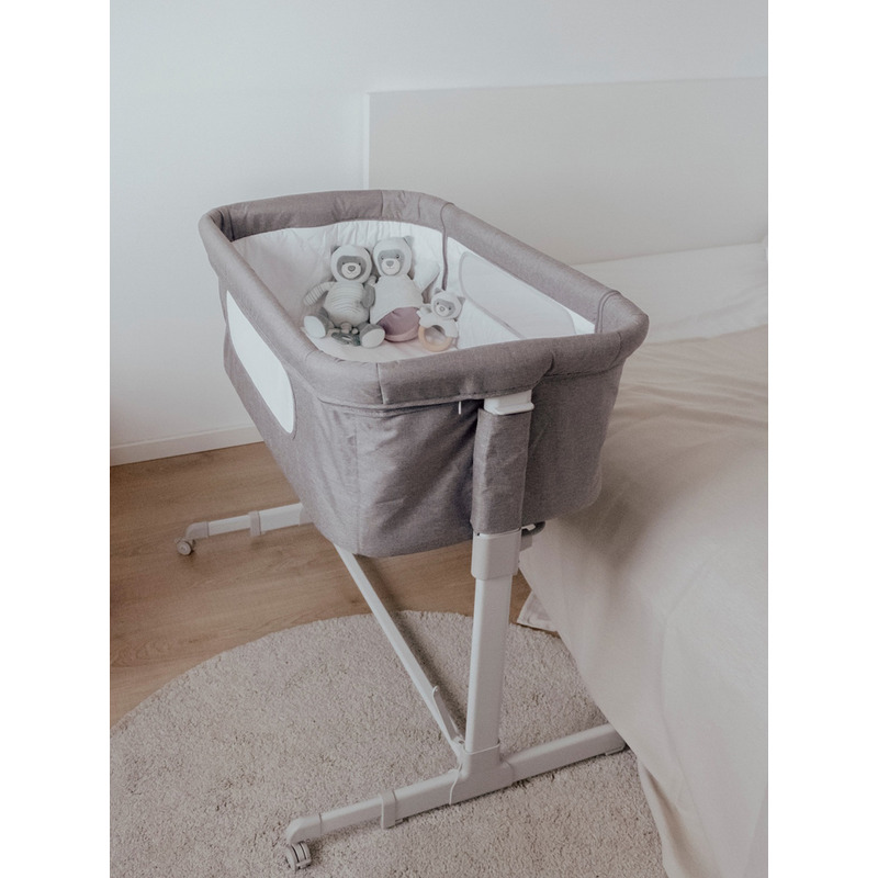 Feedo - Patut co-sleeper pliabil cu laterala detasabila, geanta si salteluta, roti [10]