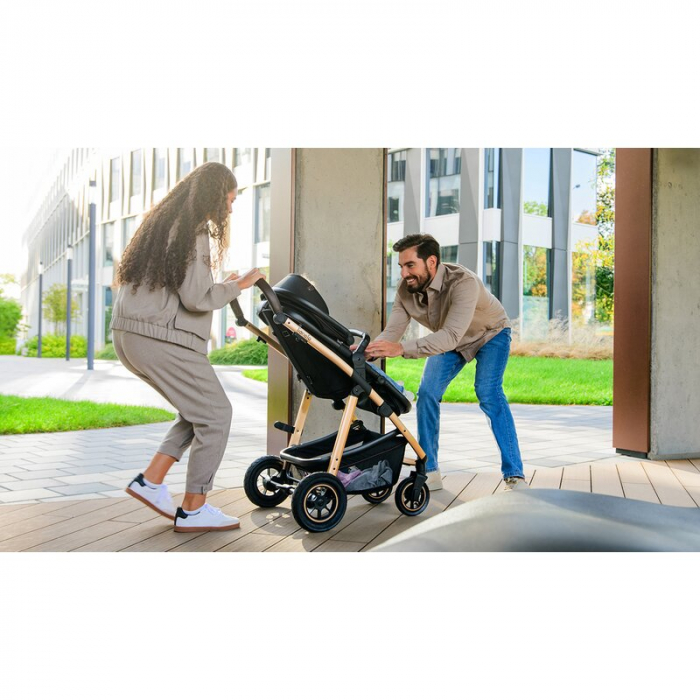 Carucior 3 in 1 Lionelo Amber cadru aluminiu Negru [47]