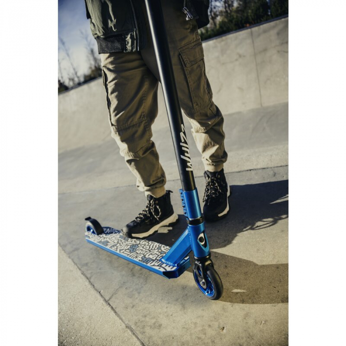 Lionelo - Trotineta Whizz, Pentru Acrobatii, Rulmenti ABEC-9, Sistemul de compresie IHC 9, 20 - 100 kg [21]