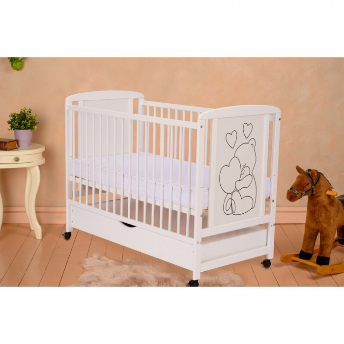 Patut din lemn Timmi Heart 120x60 cm, cu sertar, cu roti, din lemn de pin, MDF, Somiera reglabila, Alb - Qmini [1]