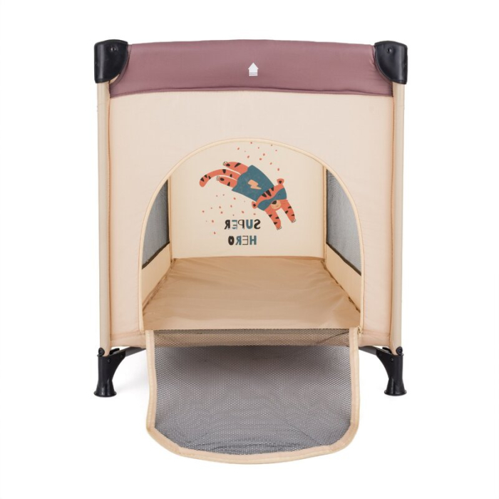 Patut pliant, Petite&Mars, Koot, 120 x 60 cm, Cu roti, Functie de tarc, Pliere compacta, Include geanta de transport, Intrare laterala cu fermoar, Pereti din plasa, Pana la 15 kg, 0-30 luni, Maro [5]