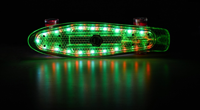 Penny board Mad Cruiser Full LED ABEC 7-verde - Sportmann [4]